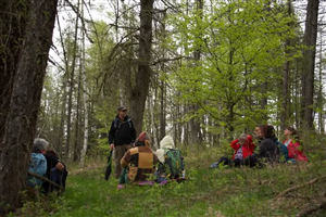 Ultimo incontro del laboratorio di terapia forestale previsto dal progetto Riattivamenti: mestieri tradizionali e partecipazione giovanile per ridare vita alla Valle Maira